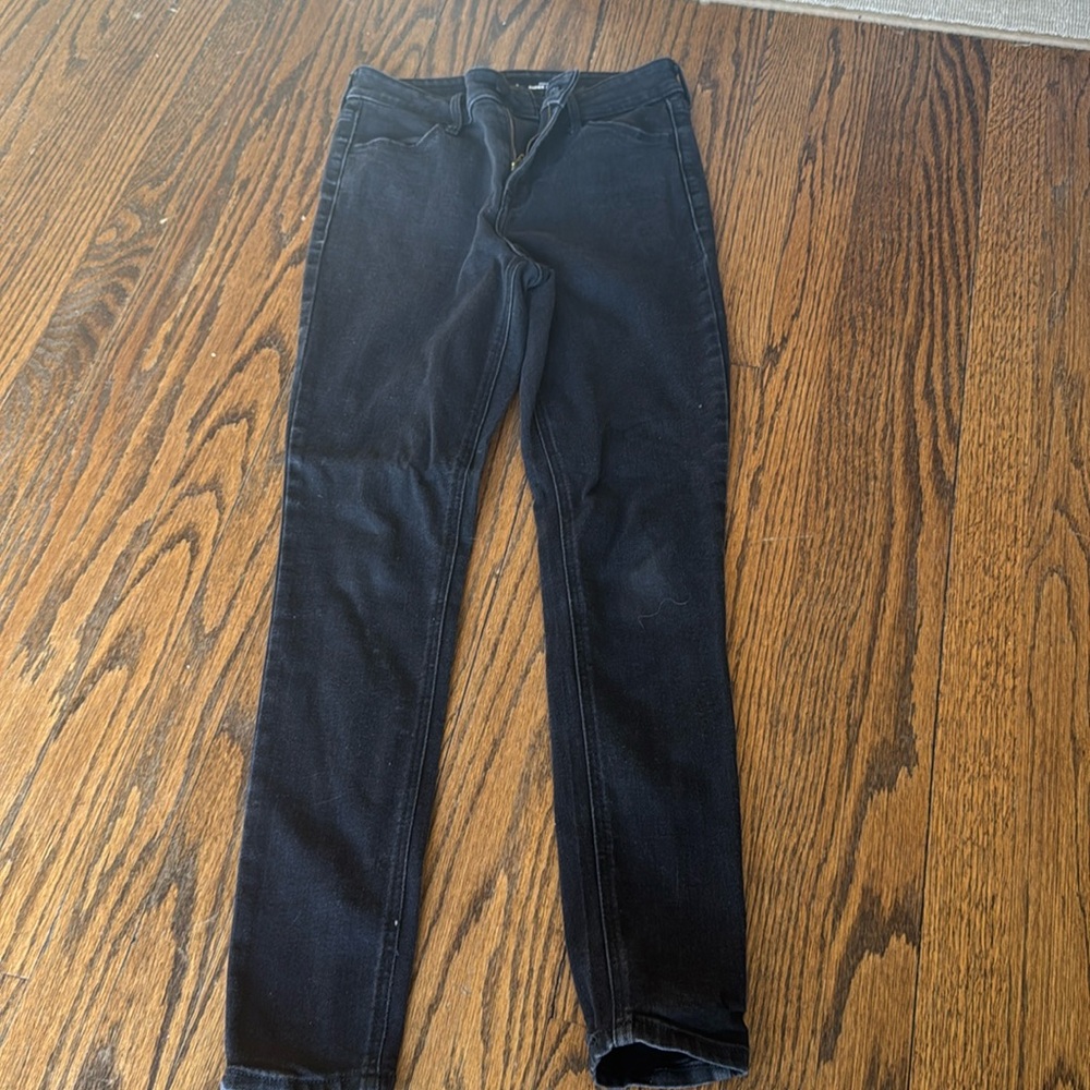 Old Navy high-rise super skinny black jeans